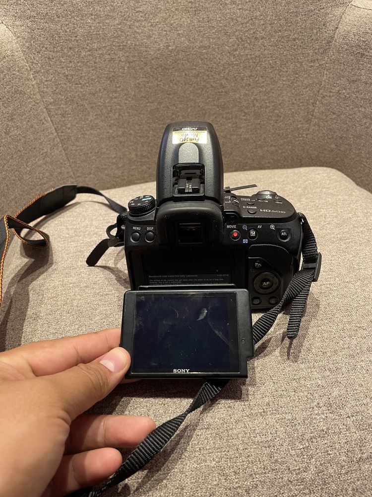Срочно продаю проф фотоаппарат sony alpha 580