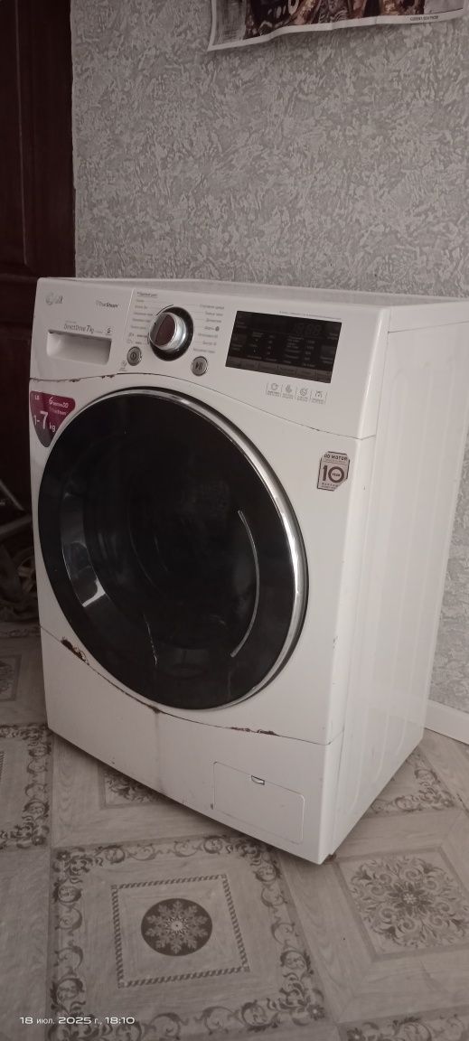 Продам стиральную машинку Lg.