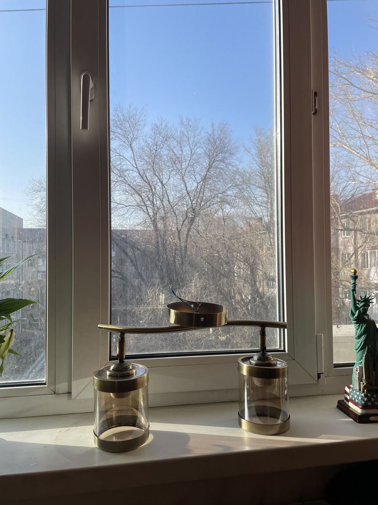 Потолочный светильник