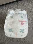 Продам детские подгузники Huggies 0