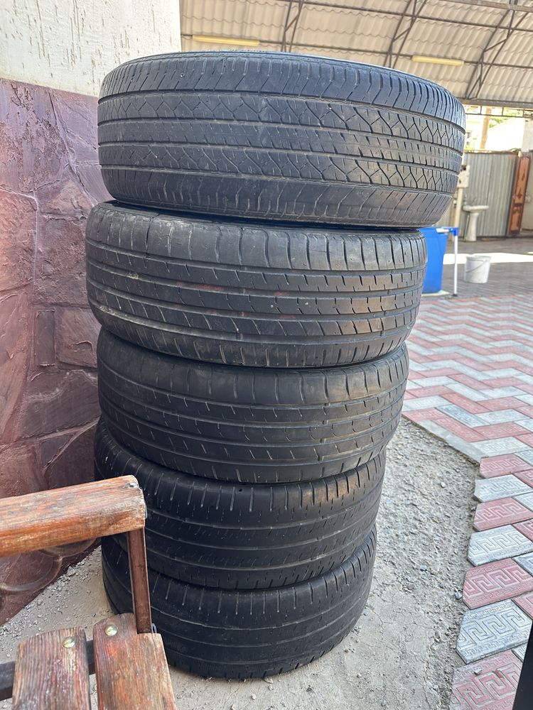 Летние шины 235/55/18