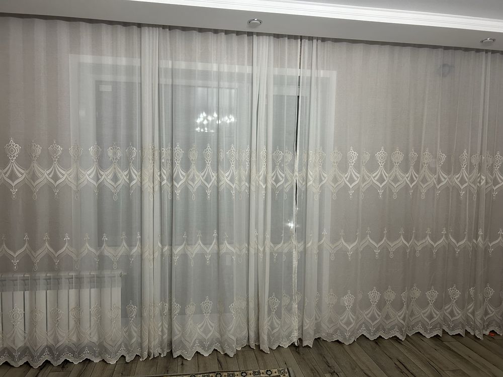 Продам шторы в детскую комнату