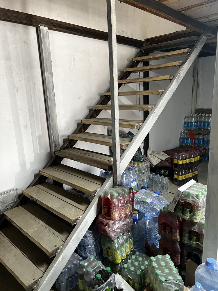 Продается склад на рынке жібек