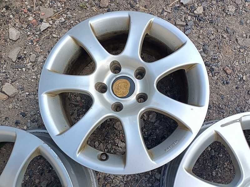 Продам оригинальные легкосплавные диски "RH" на БМВ.