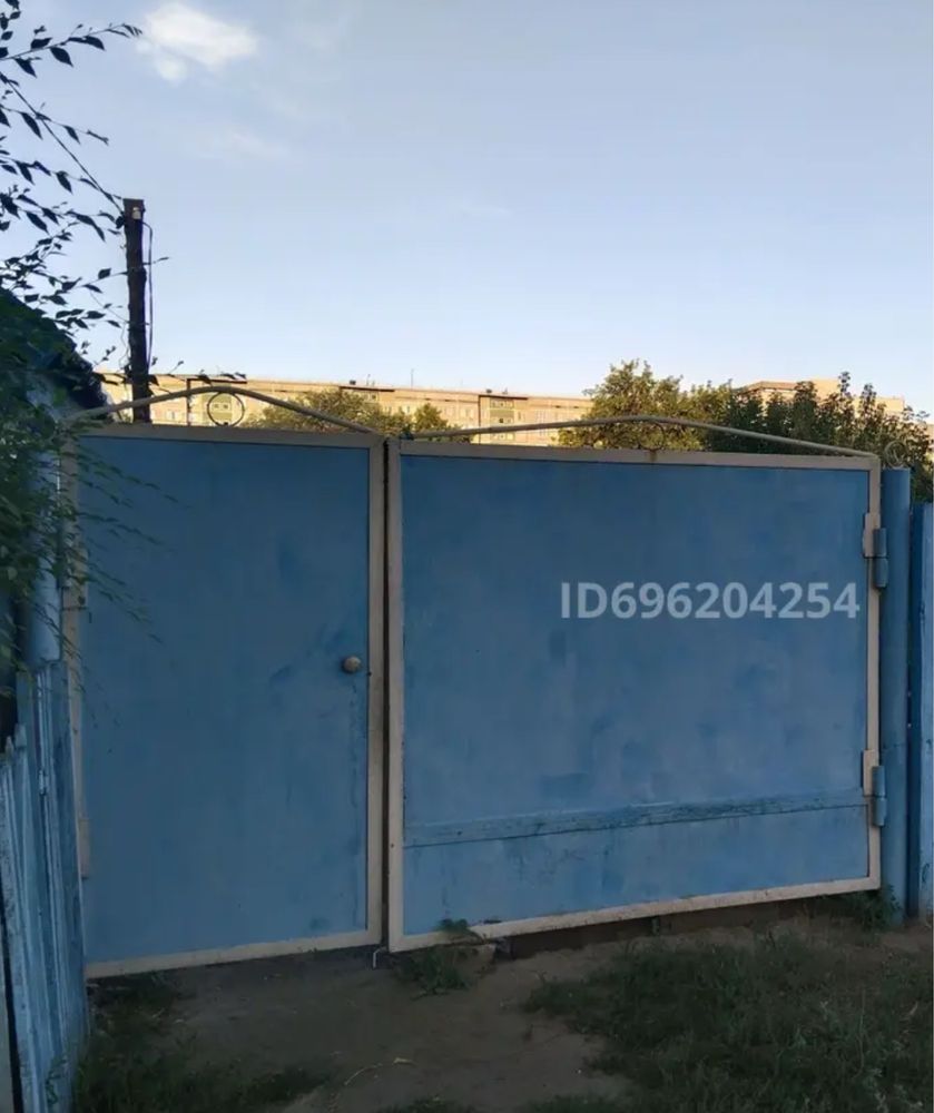 Продам ворота со столбами