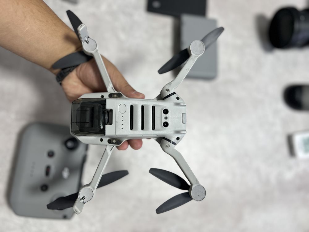 Квадракоптер DJI MINI 2