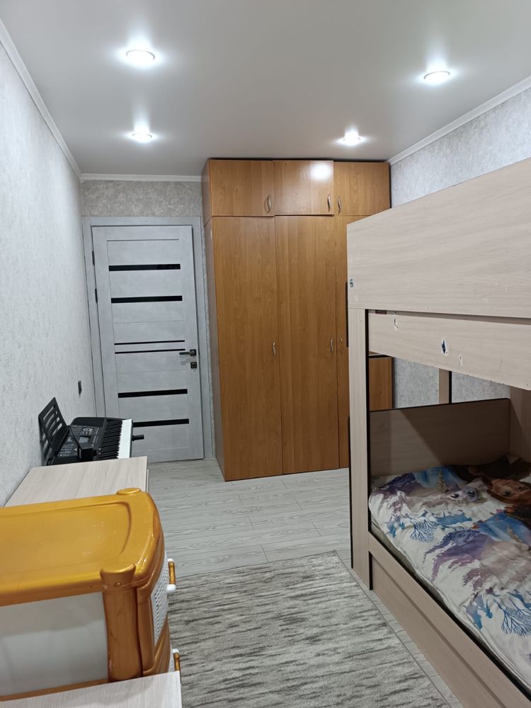 Продам 2 комнатную квартиру