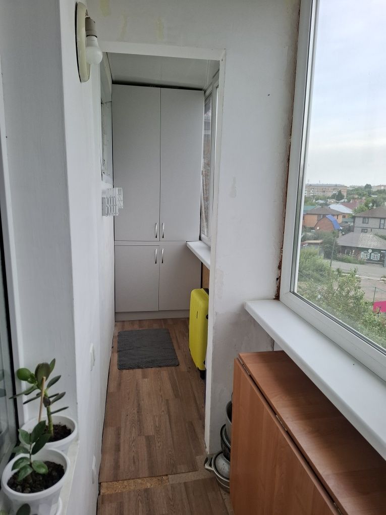 Продам 3 ком. квартиру (ленинградка )