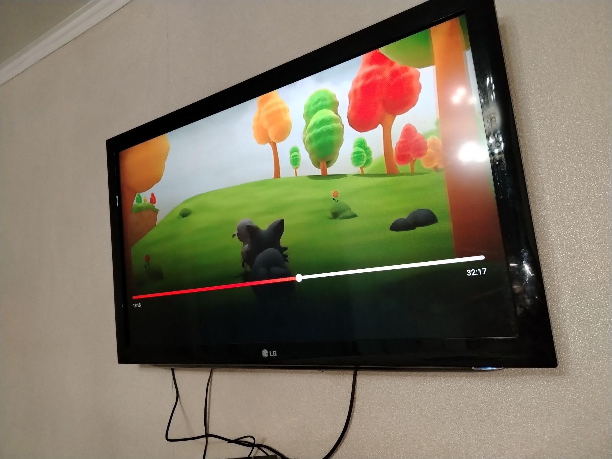 Самсунг телевизор 50мың, LG телевизор 40мың