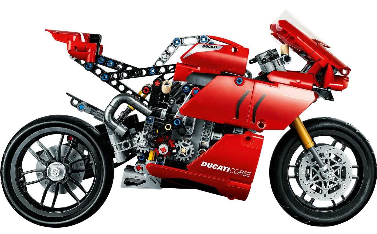LEGO Ducati Panigale V4 R 42107