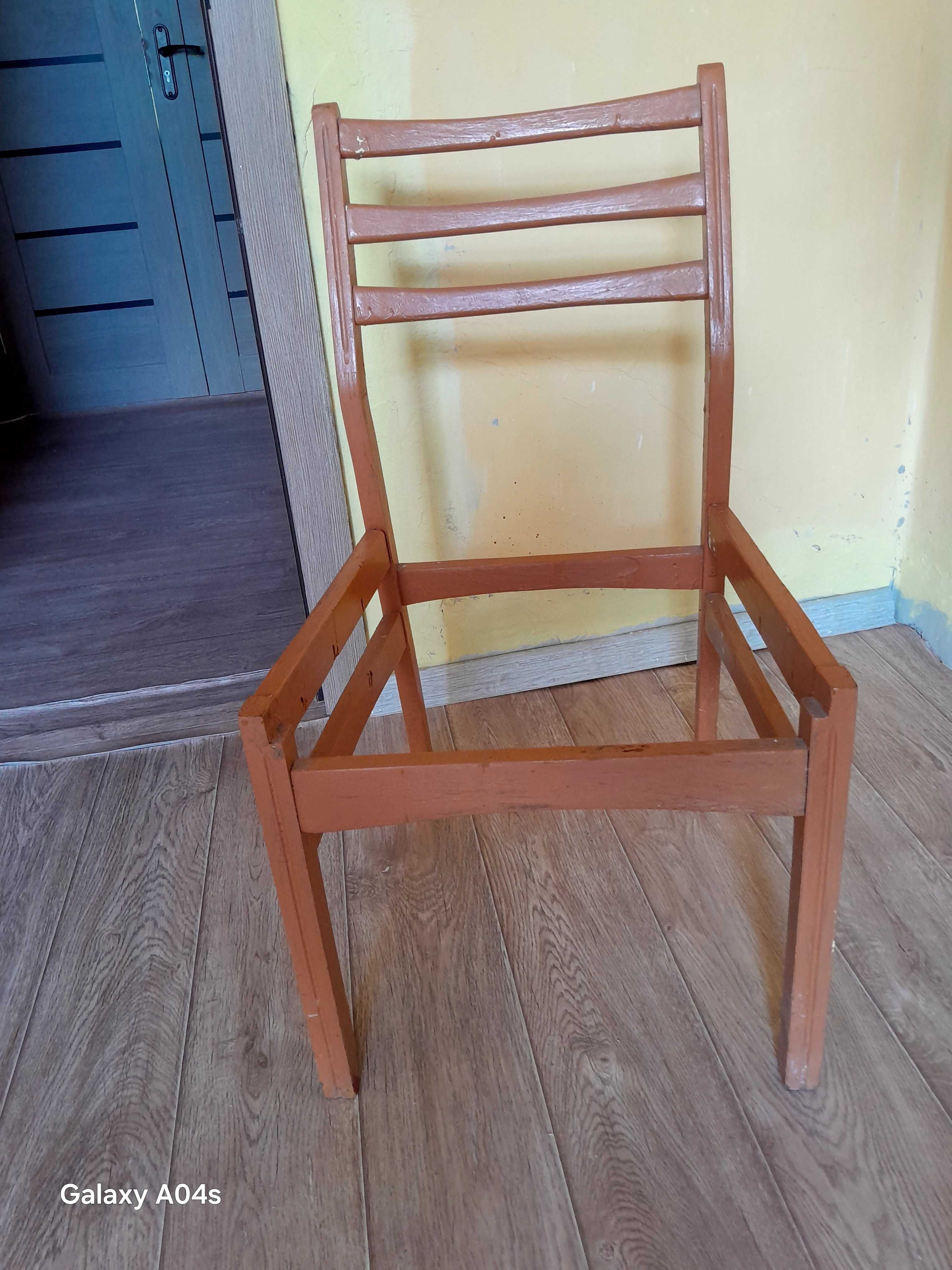 Продается  деревянный каркас стула