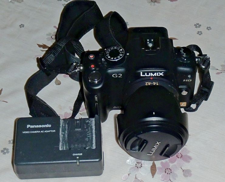 классный компактный фотоаппарат Panasonic G2 с великолепной оптикой