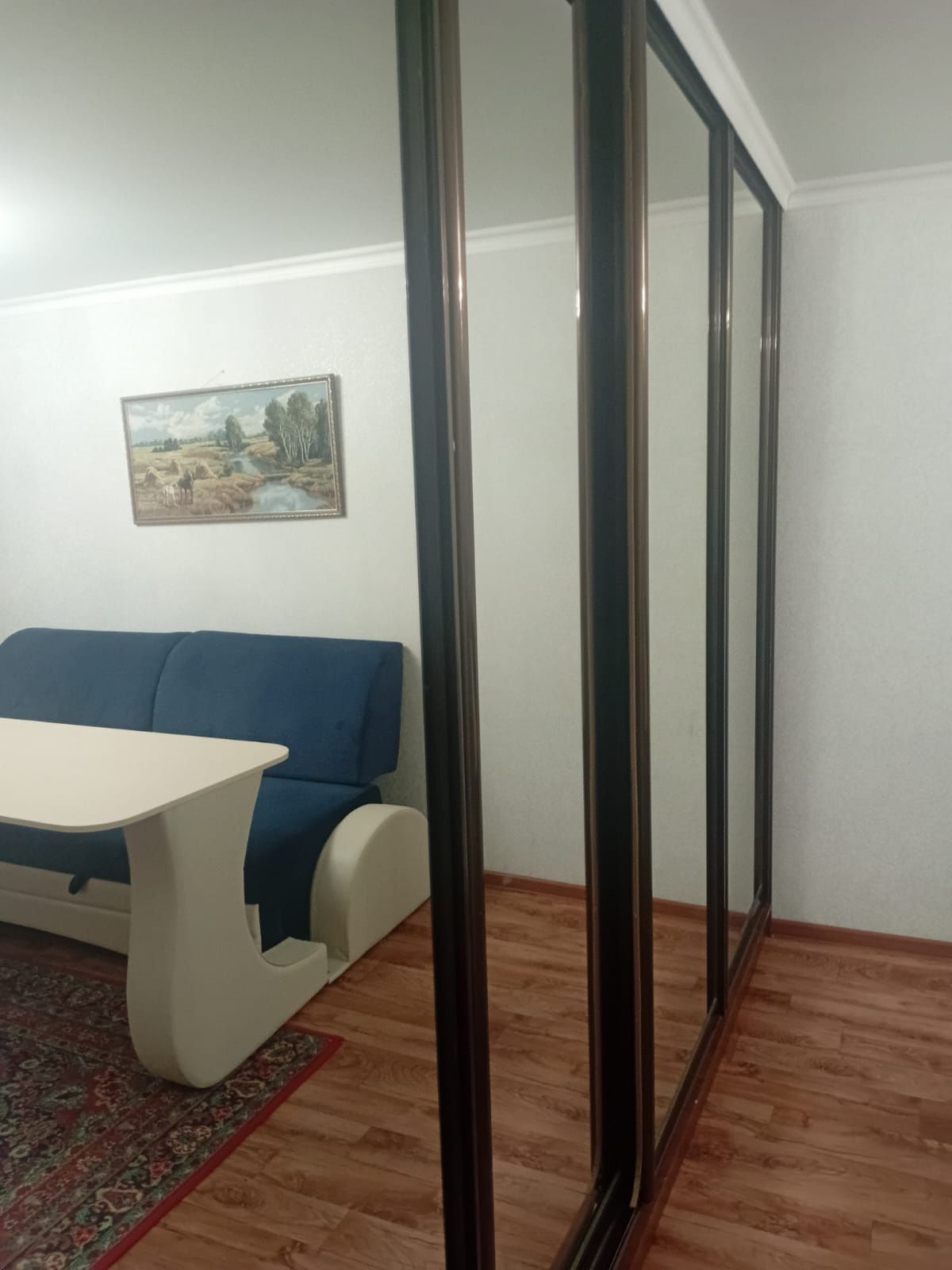 2 комн.улучш.планировки 4 мкр.Рядом Жусан банк
