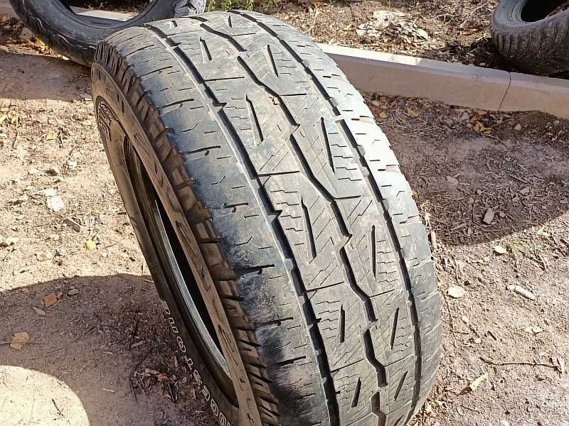 ОДНА шина 275/65 R17 - "Bridgestone Dueler A/T" (Индонезия), летняя.