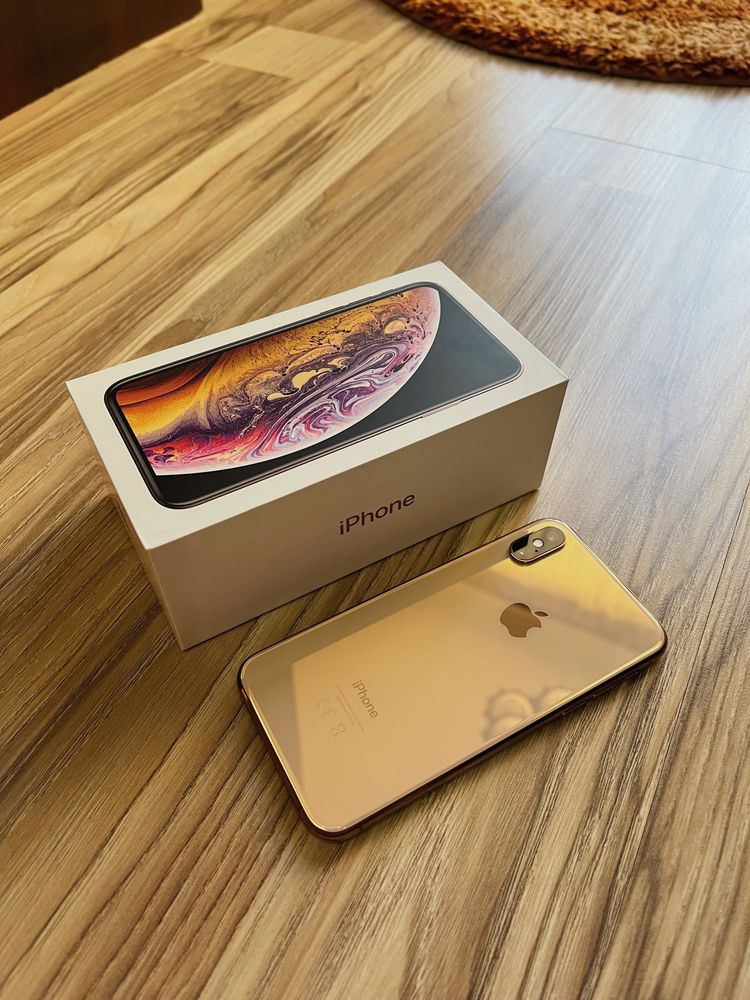 Продаётся IPhone 10 XS 64 GB в хорошем состоянии айфон