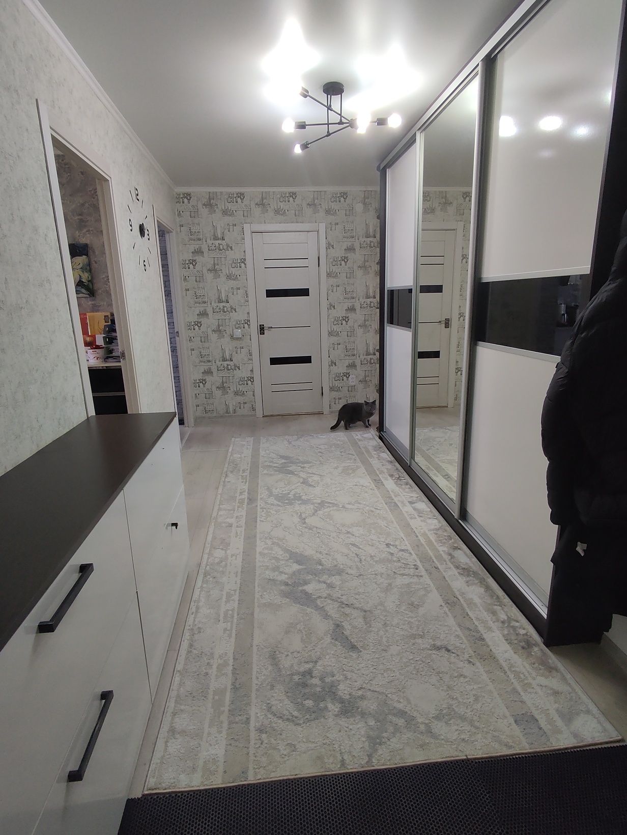 Продам 2х комнатную квартиру в новом доме
