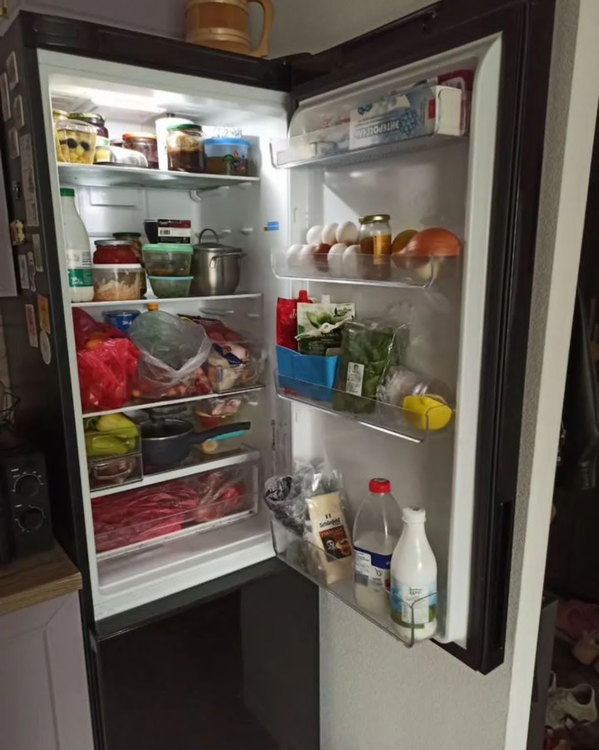 Холодильник indesit