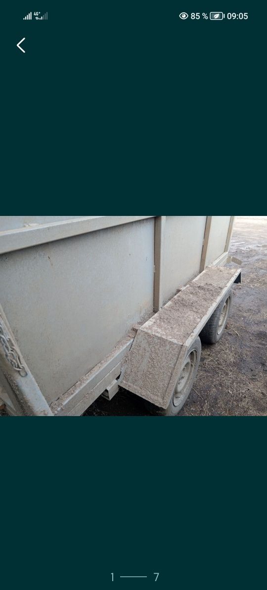 Продам прицеп коневоз двухосный