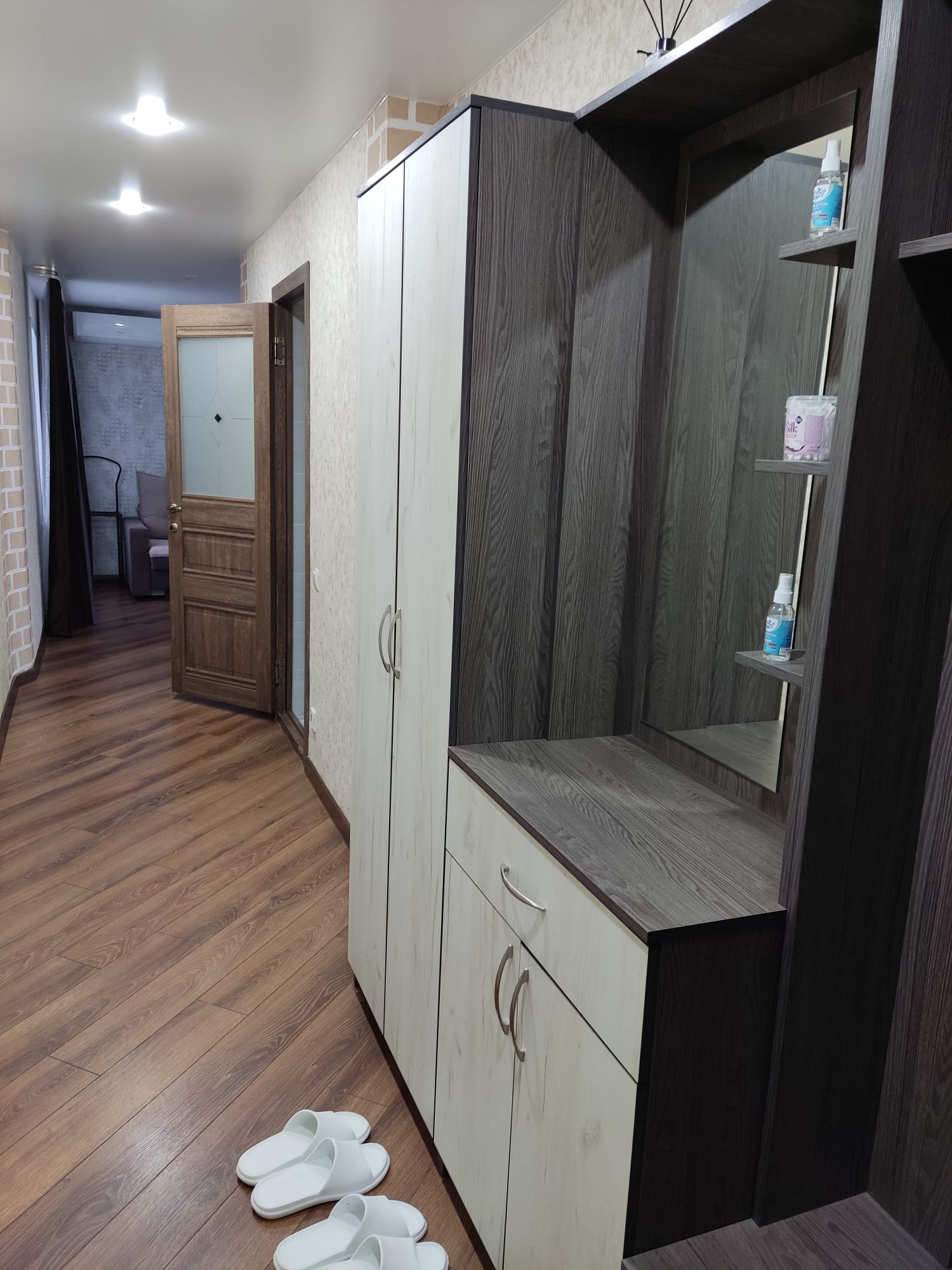 Сдам квартиру с кондиционером  класса *VIP* центр