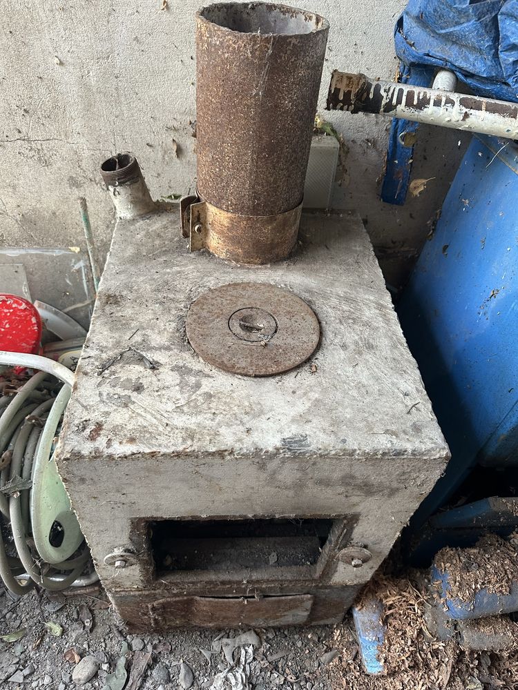 Продам Печь газ уголь.