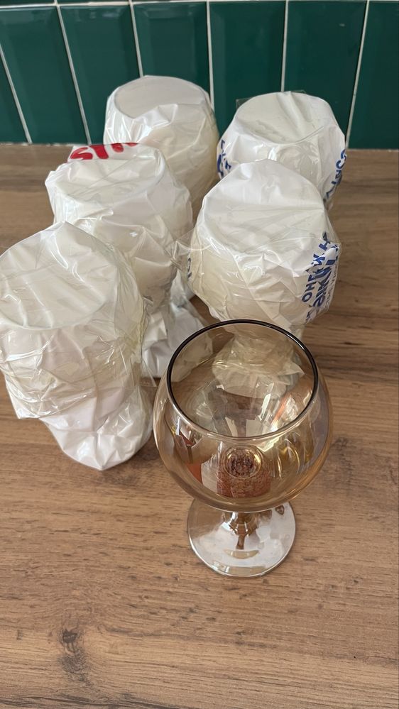 Бокалы из стекла