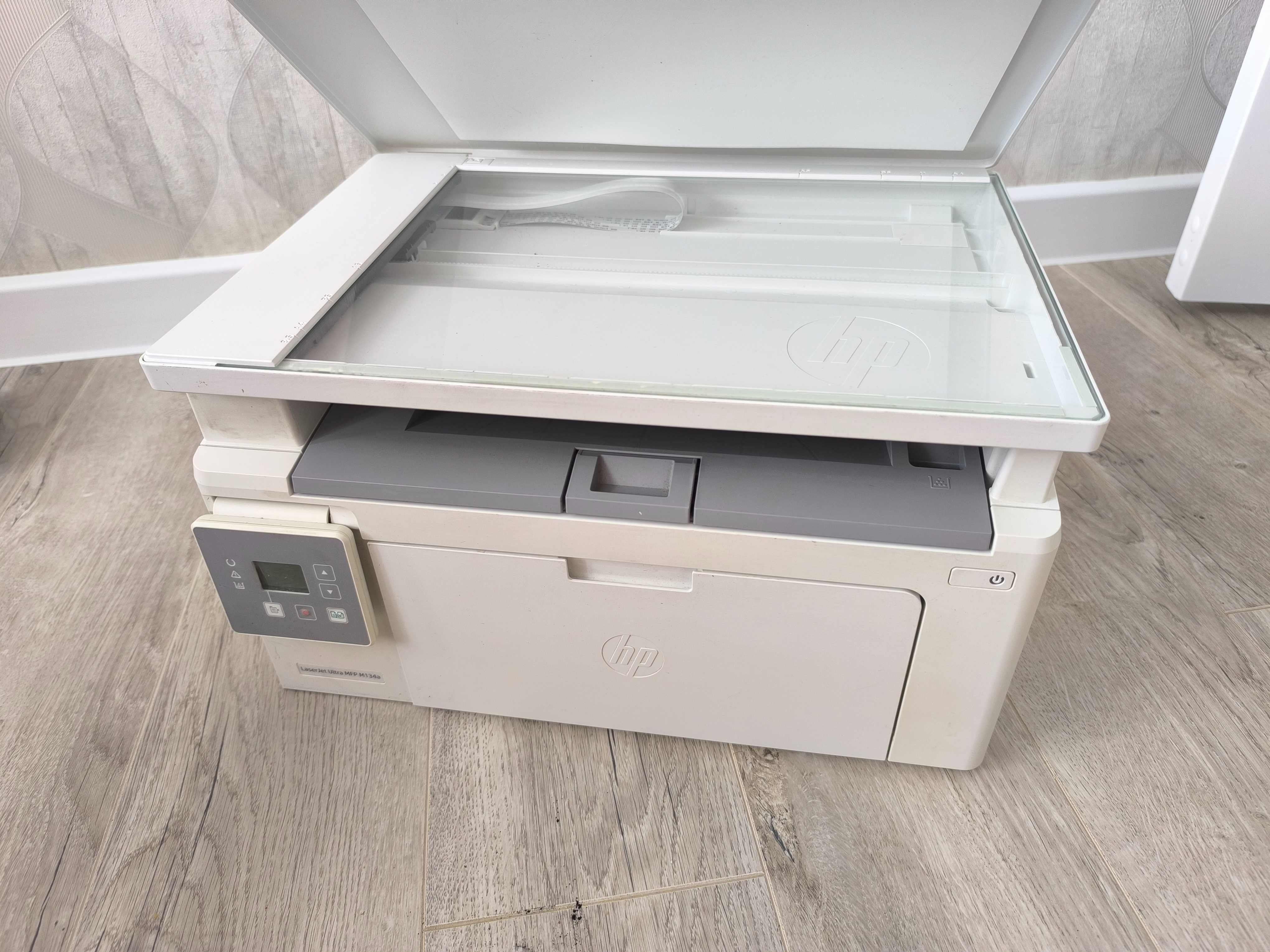 МФУ HP LaserJet Ultra MFP M134a
