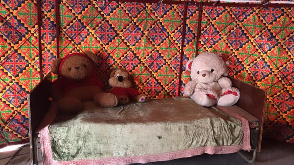 Продаю  кровать в хорошем состояний