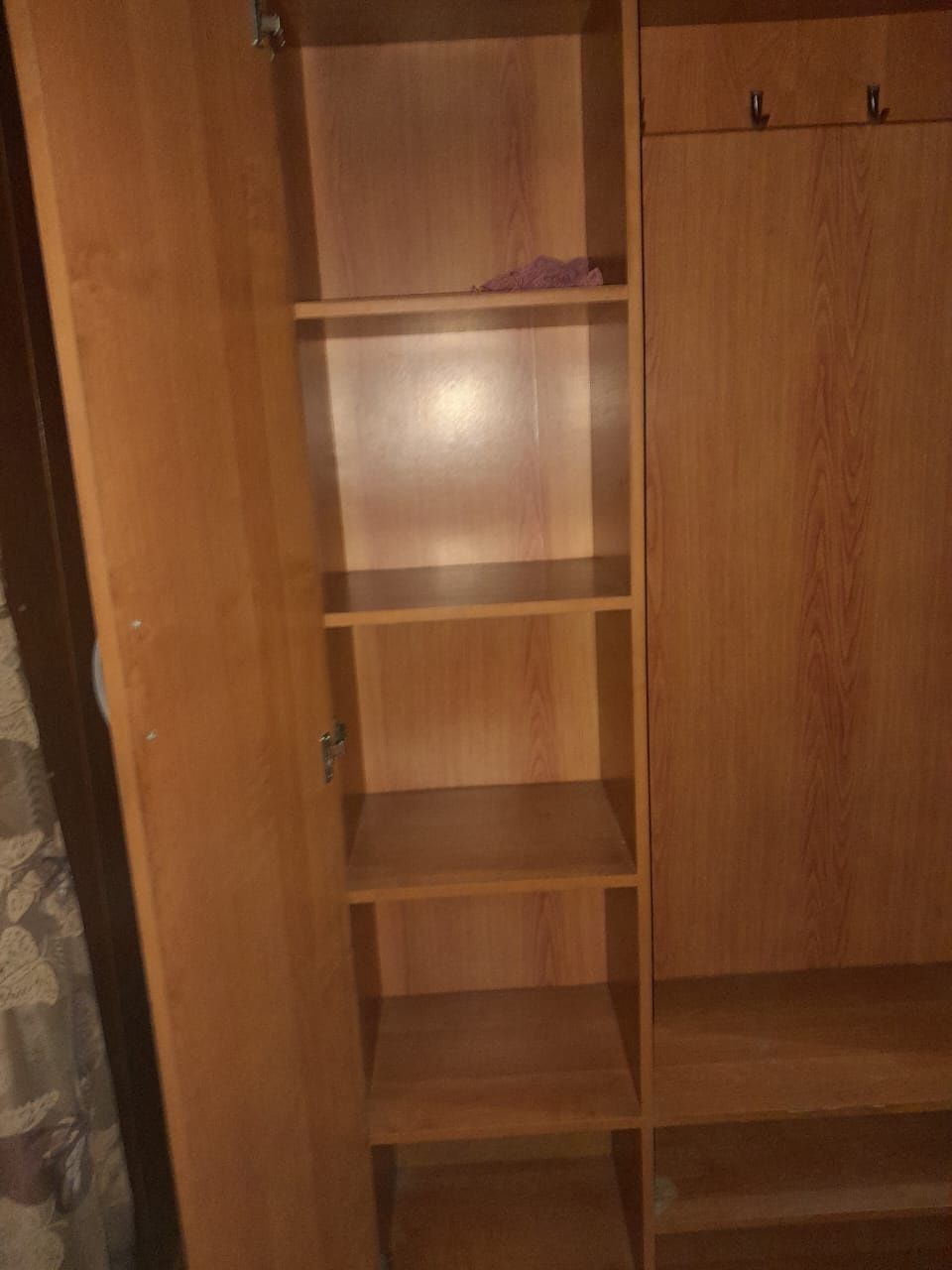 Продам шкаф в прихожку