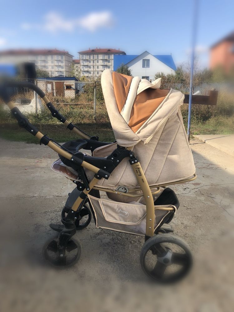 Продам каляску для малышей