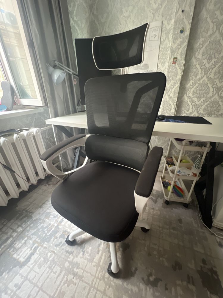 Компьютерное игровое кресло