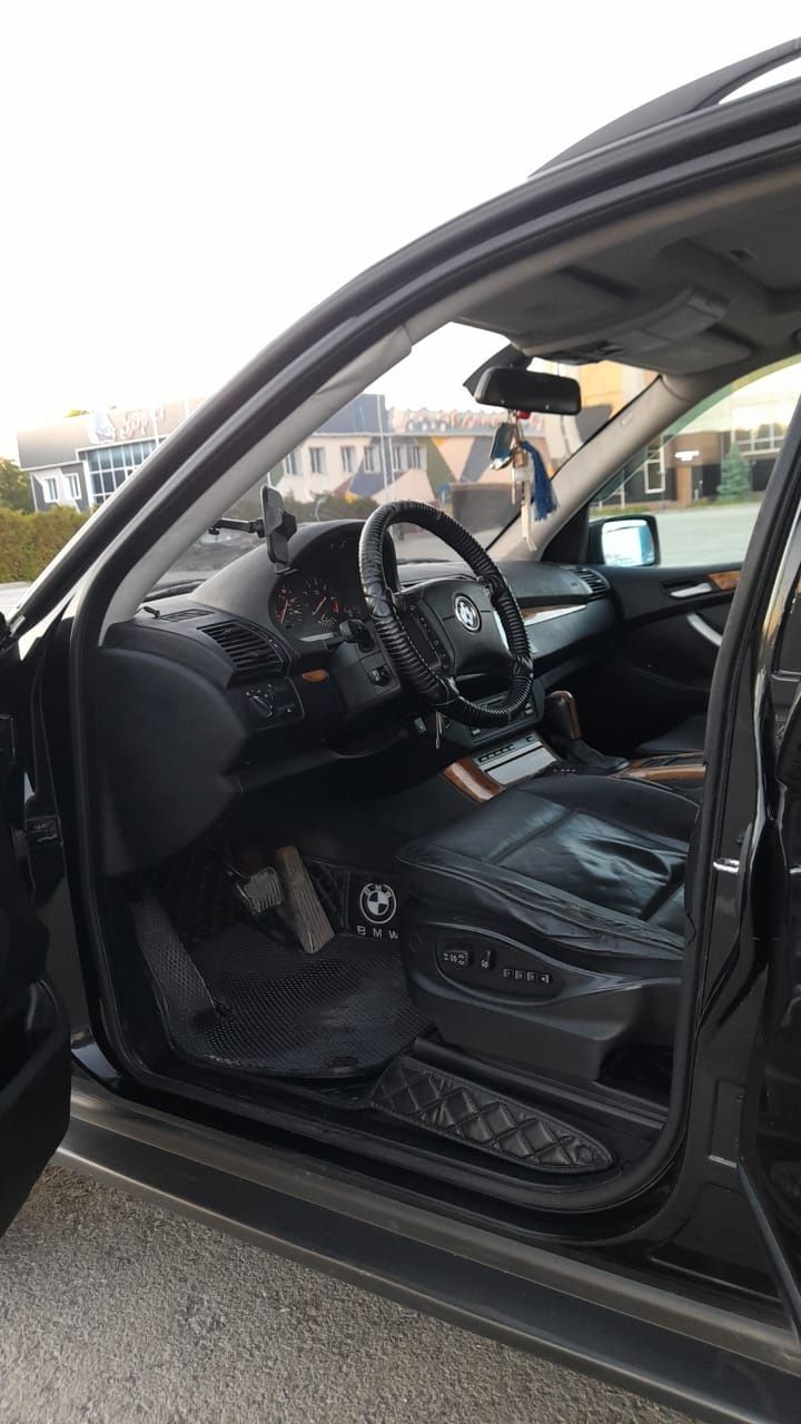 Срочно продам BMV x5 в отличном состоянии два хозяина цена договорная