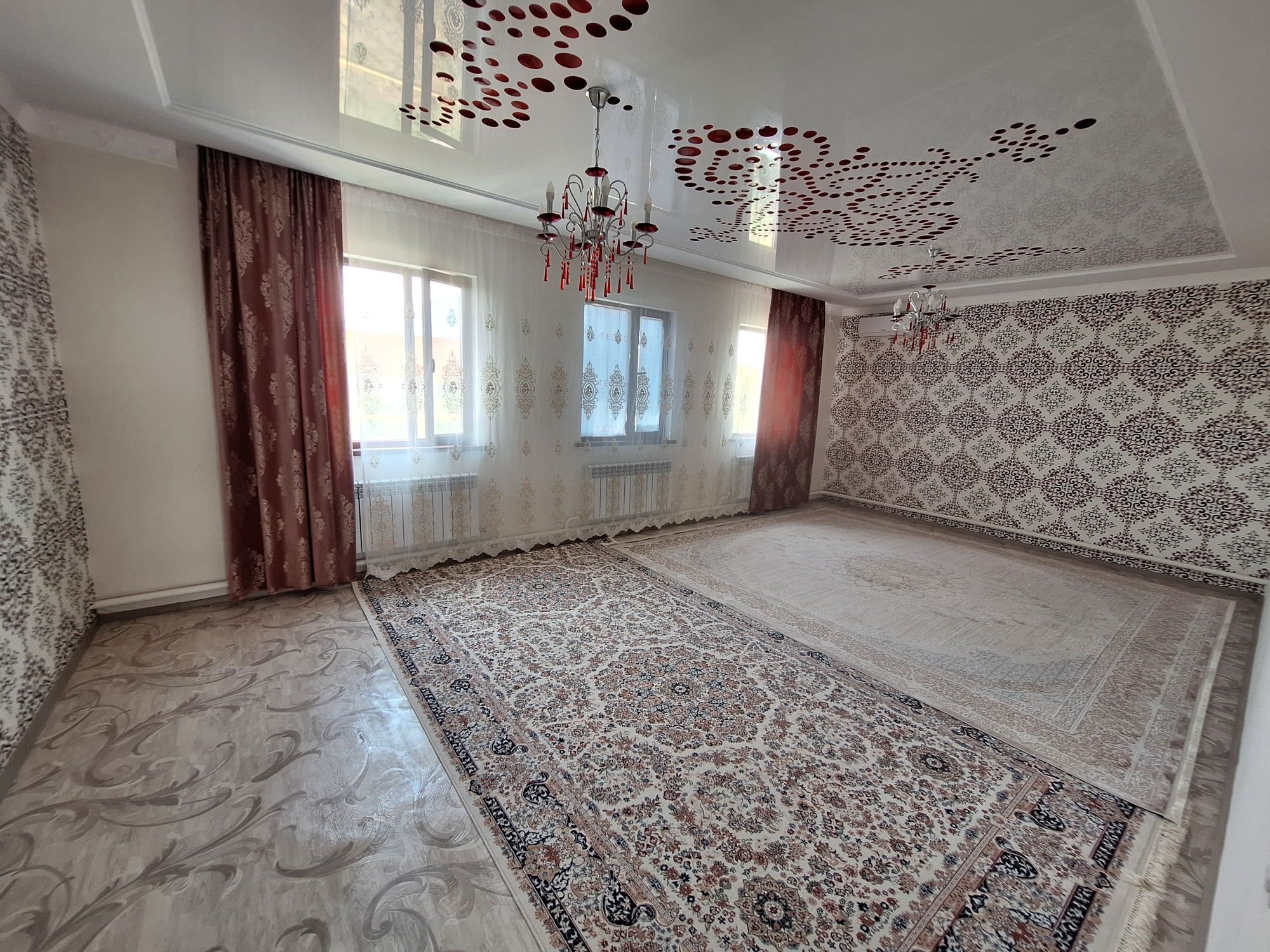 5 ауыл 2019 салынган 14×13 шарбагы улкен жол бойында базар жакынжерде
