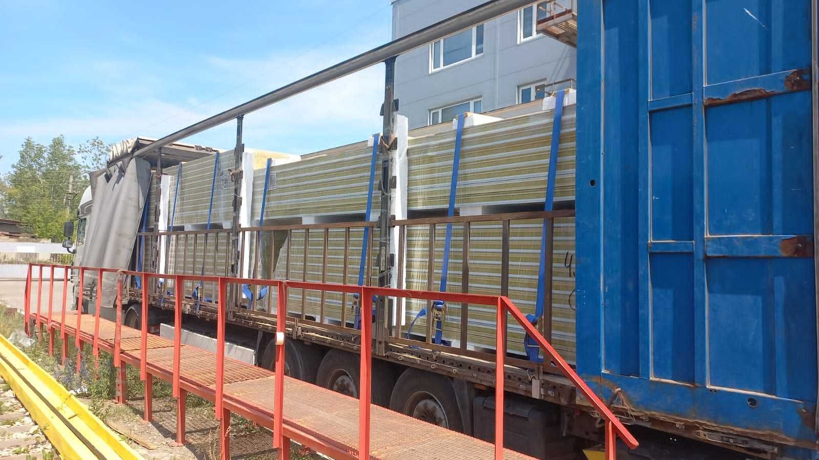 Стеновые и кровельные сэндвич-панели от завода