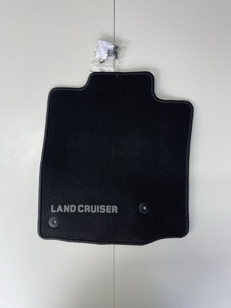 Полик для салона TOYOTA LAND CRUISER PRADO 150