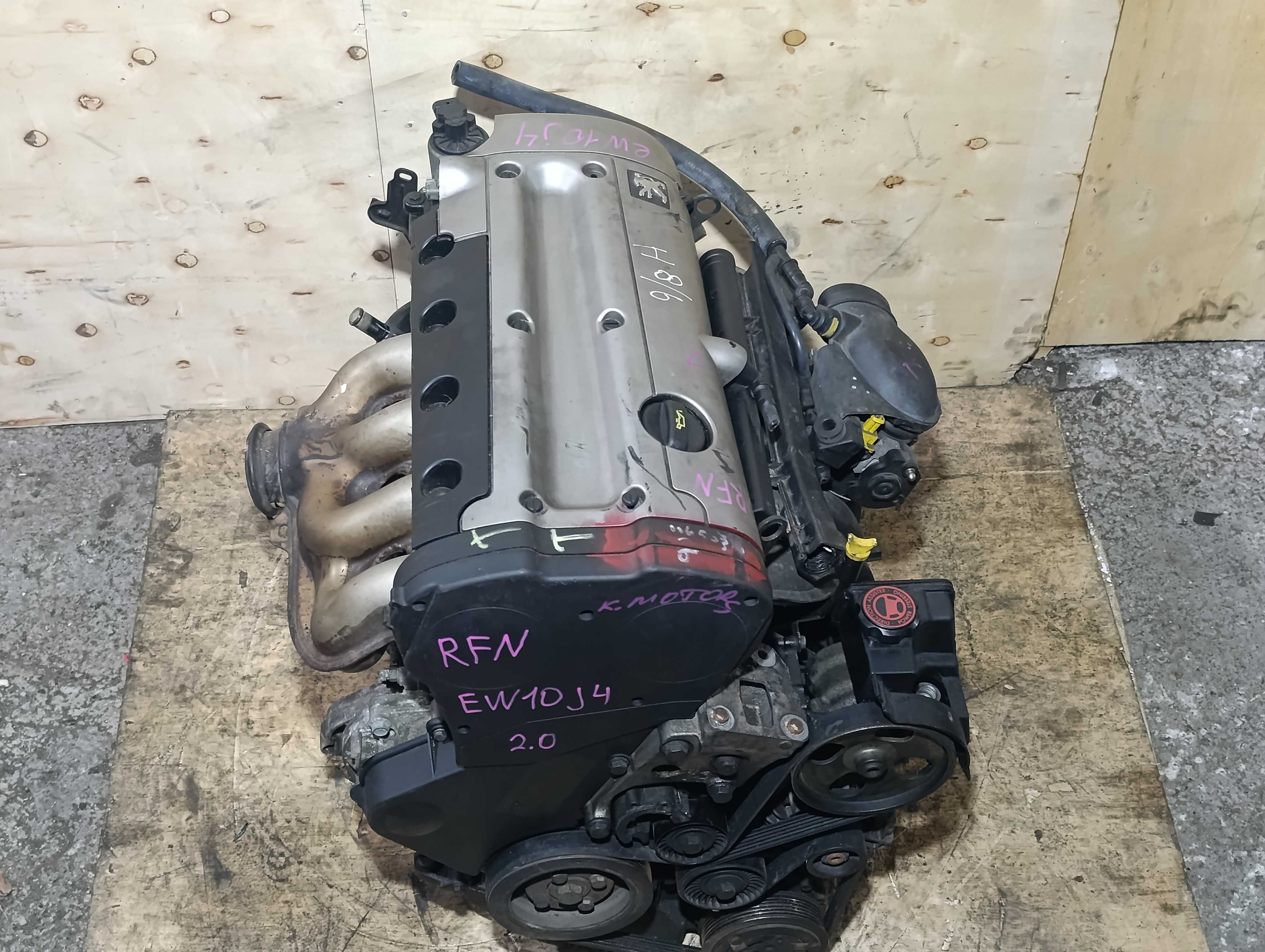 Двигатель EW10J4 RFN 2.0 Peugeot Citroen