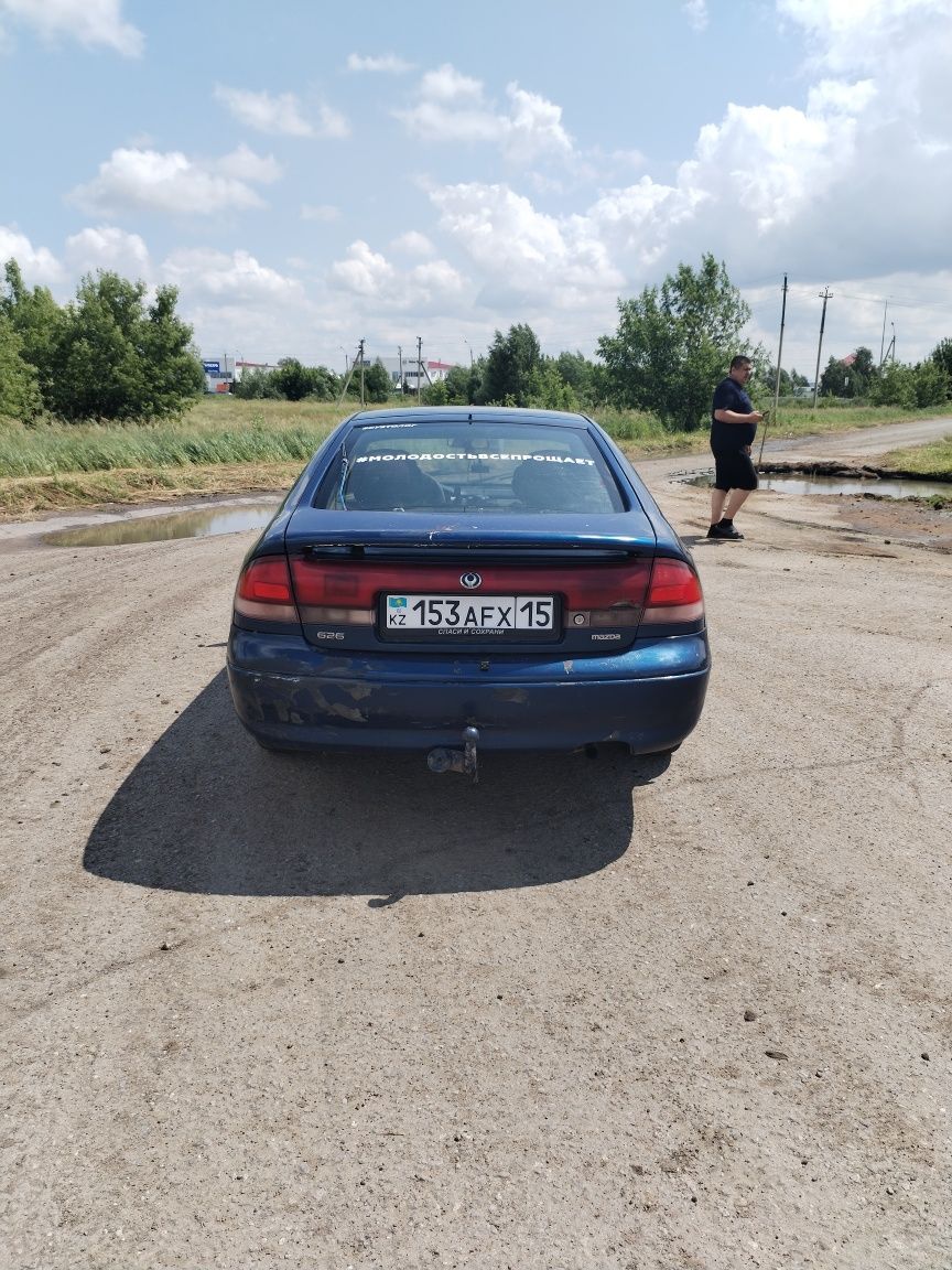 Продам мазду 626