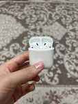 Продам Airpods 1