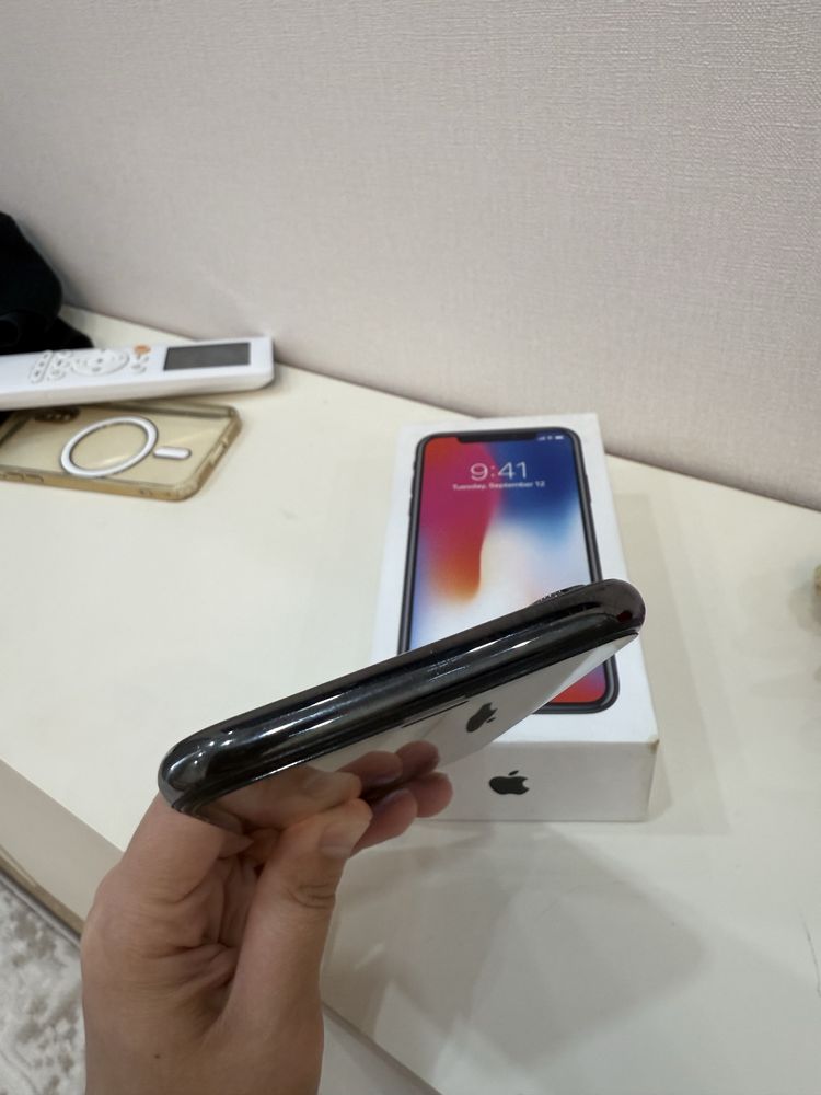 Продам айфон iphone X