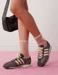 adidas SL 72 в цвете Charcoal Crystal Sand
