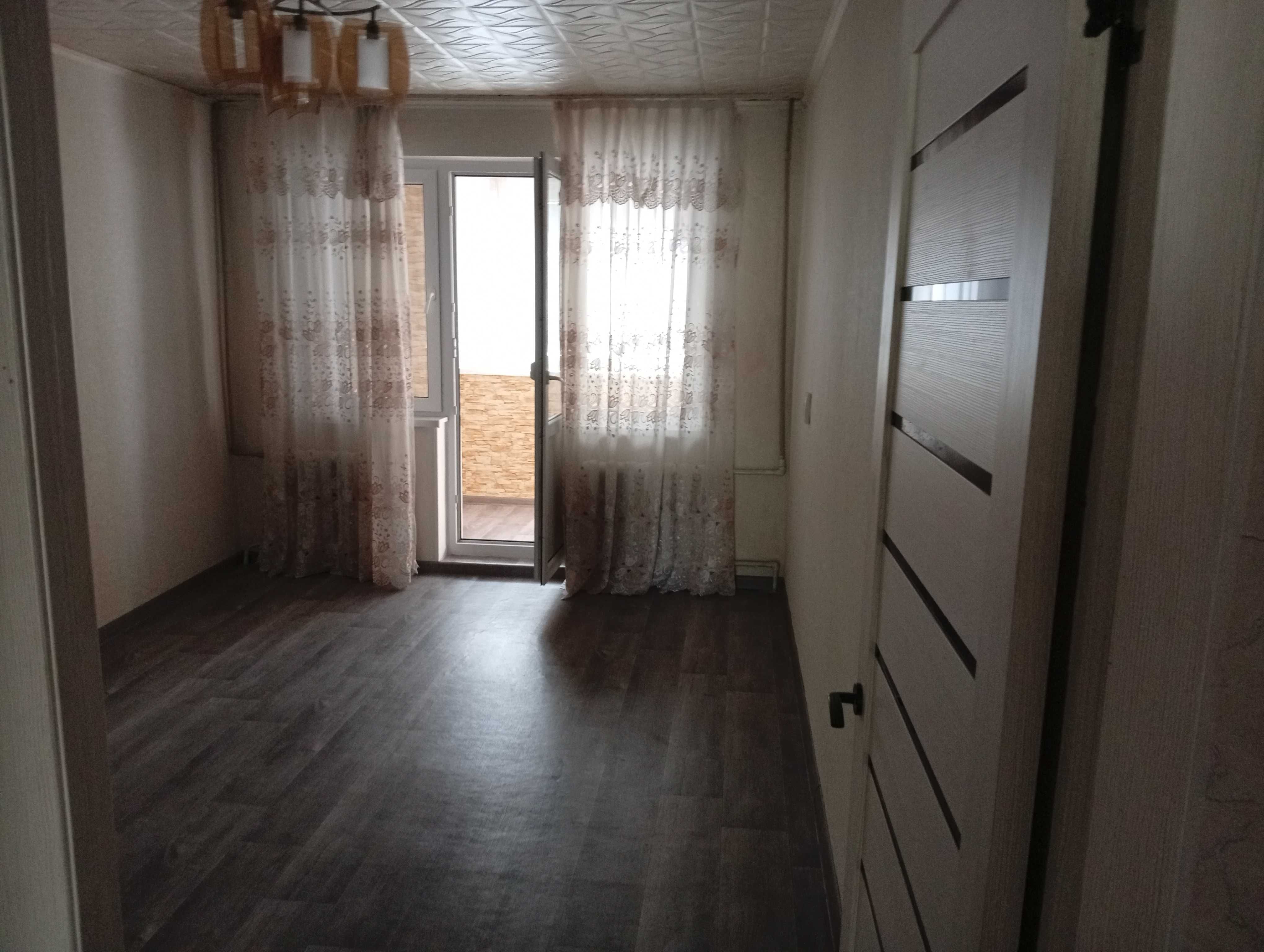 продам 2х комнатную