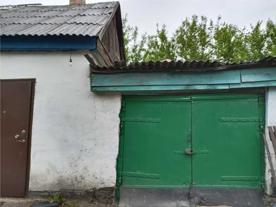 Продаю 3 комнатный дом в Пришахтинске.