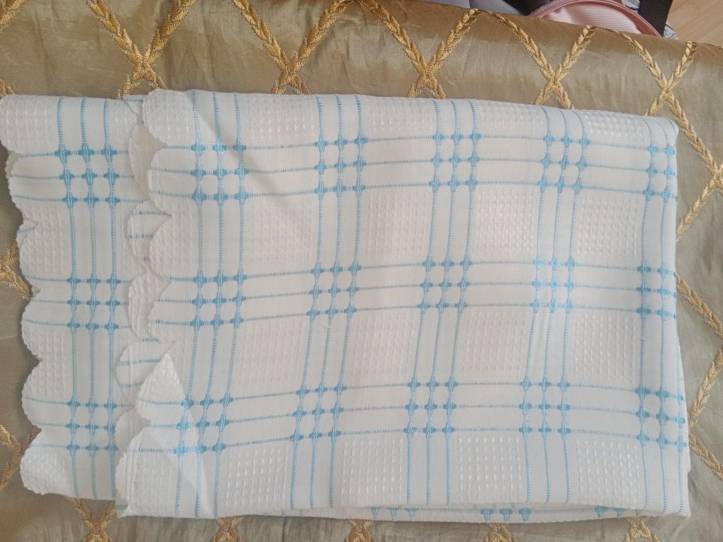 Скатерть  продам