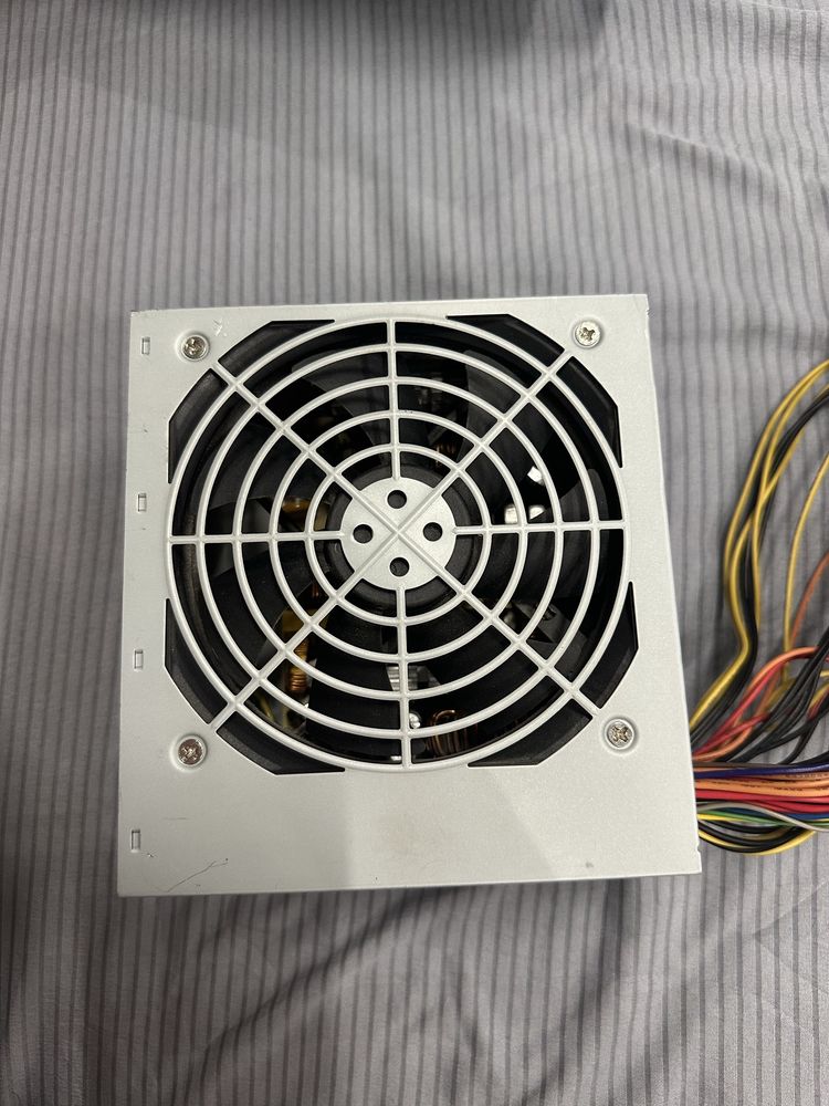 Продам блок питания на 500W