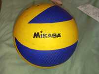 Продай волейбольный мяч Mikasa