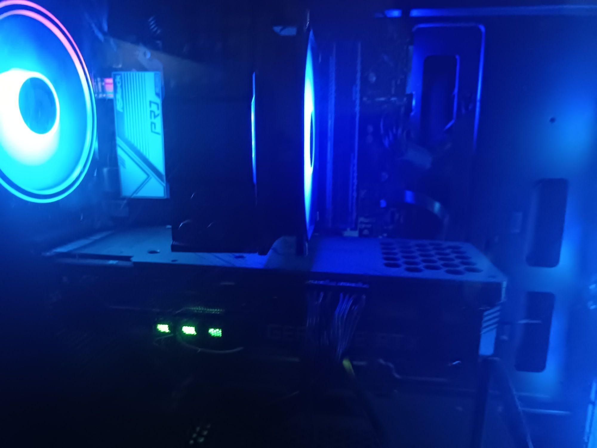 Продаю игровой системный блок на базе rtx3080/i512400f