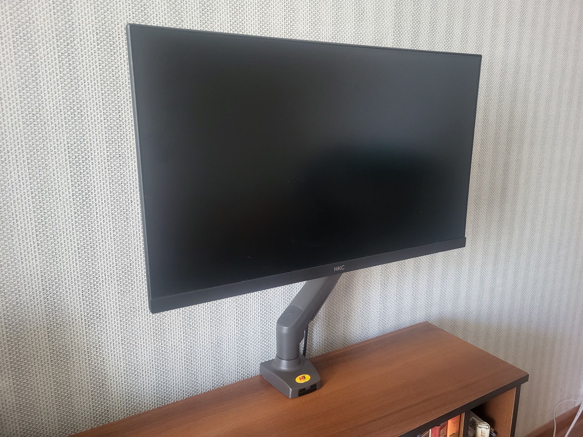 Игровой монитор 240 гц!