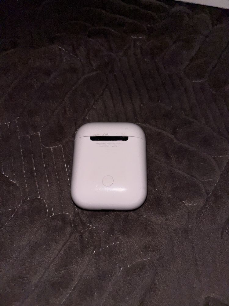AirPods 1 поколение оригинал