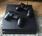 Продам PS4 (плэйстейшн 4)