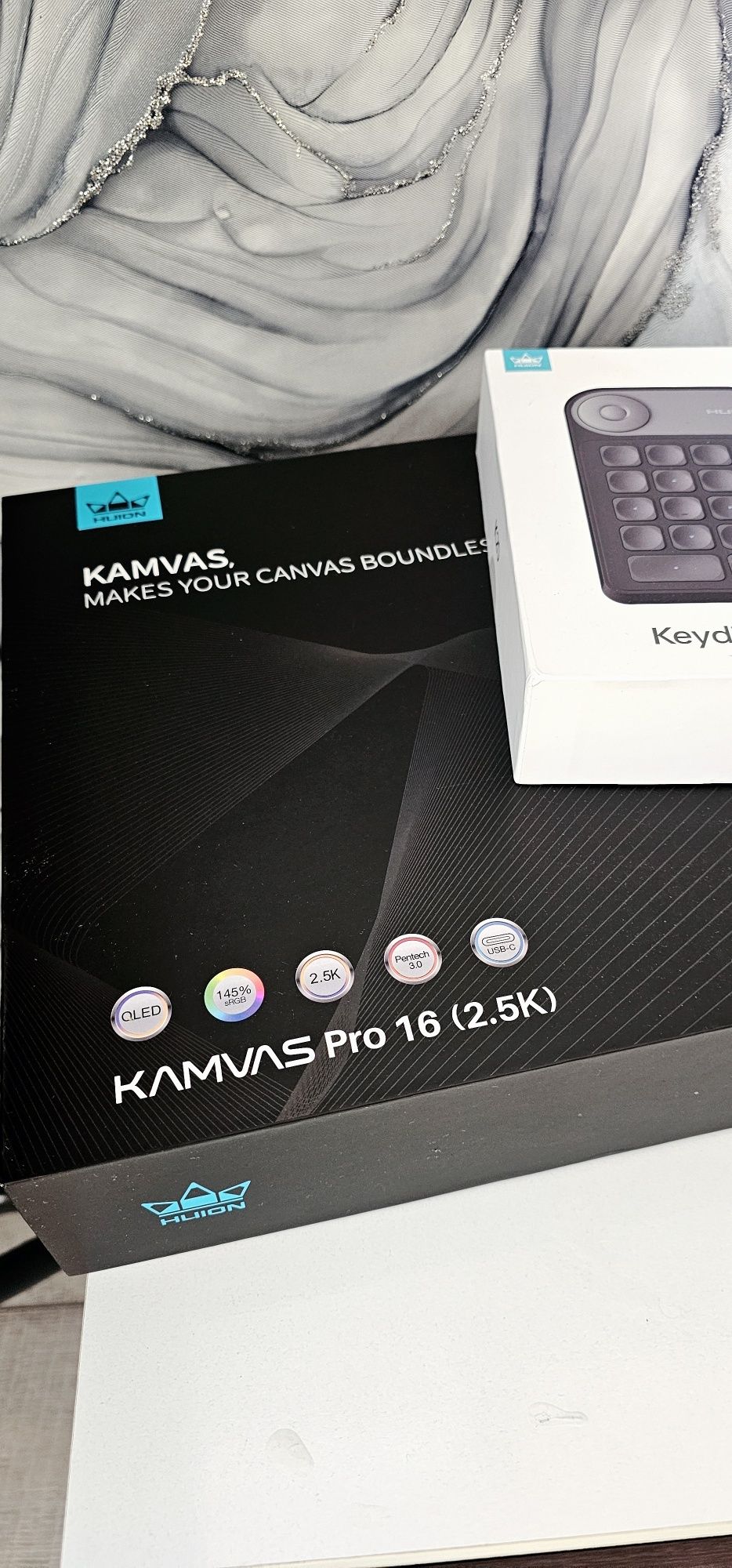 Графический планшет новый!HUION Kamvas Pro 16 2.5K