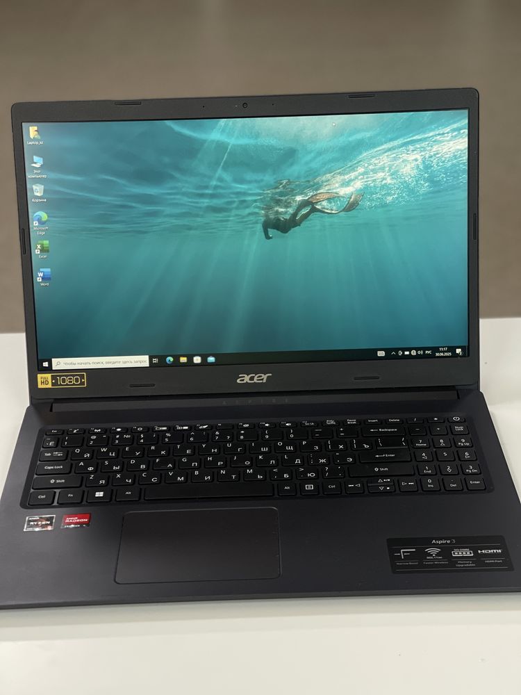 Продантся ноутбук Acer Aspire 3